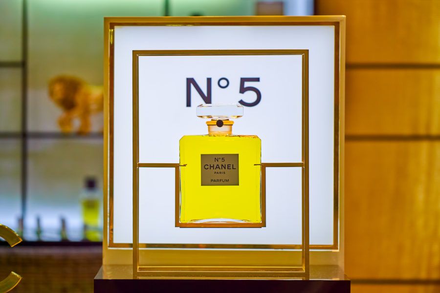 How Its Made: The Iconic Chanel No. 5 | Fashion.Luxury