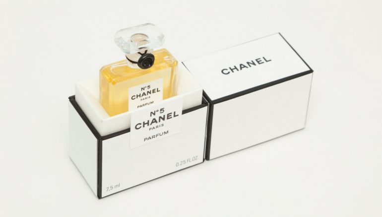 How Its Made: The Iconic Chanel No. 5 | Fashion.Luxury