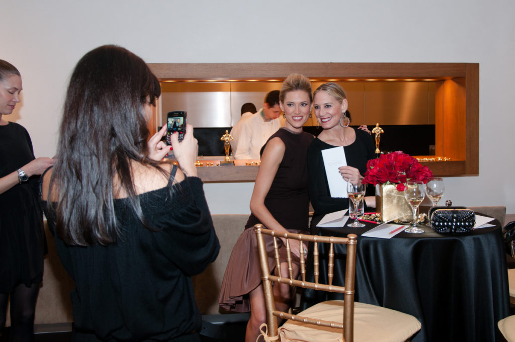 Kristen Taekman- How To Host A Chic Oscar Party!