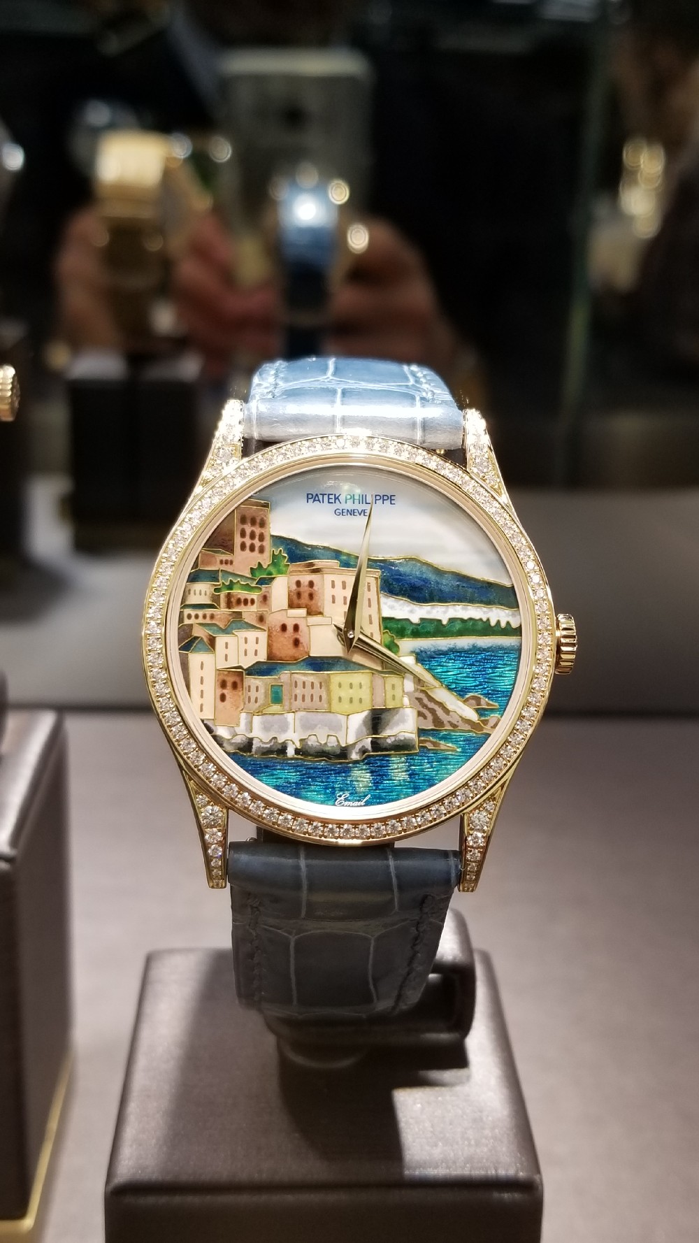 Baselworld 2018: Enamel Watches from Patek Philippe